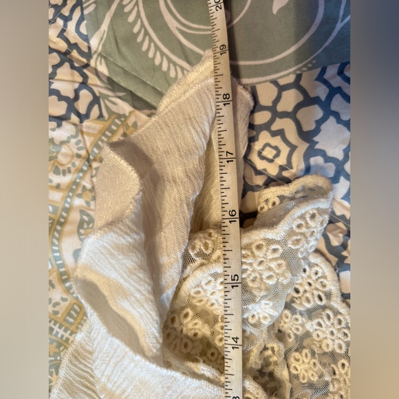 Free People White Beige Lace Crochet Crop Top Size Large - Picture 6 of 8